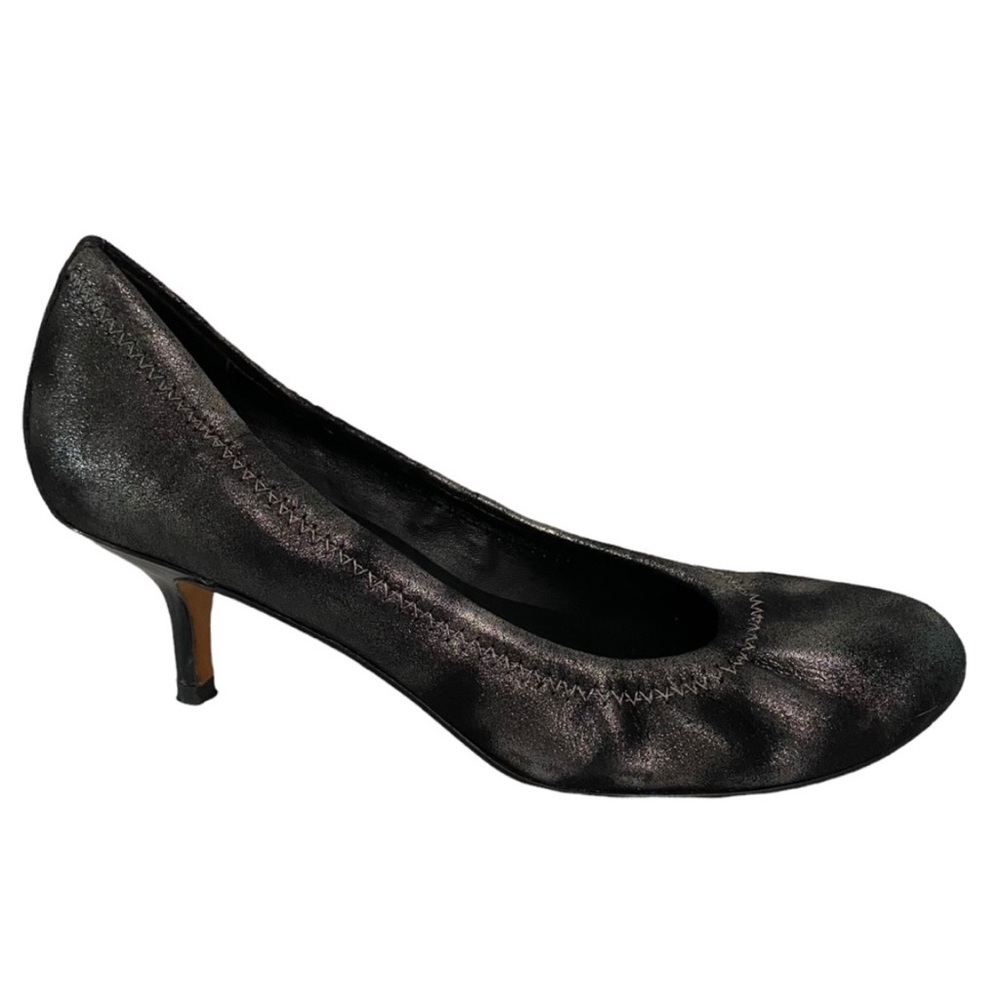 Donald J. Pliner Leather Heels Size 7